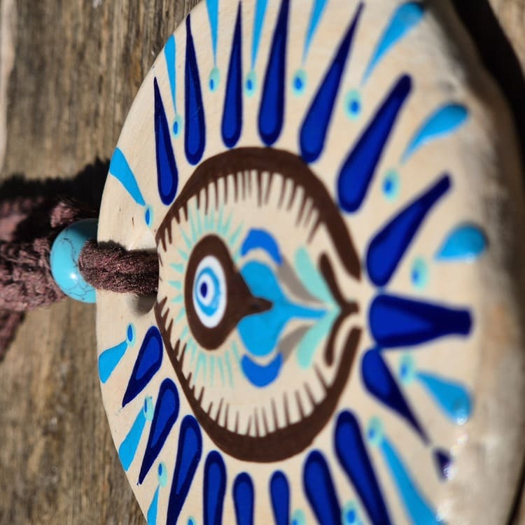 Porte-bonheur - Féminin sacré