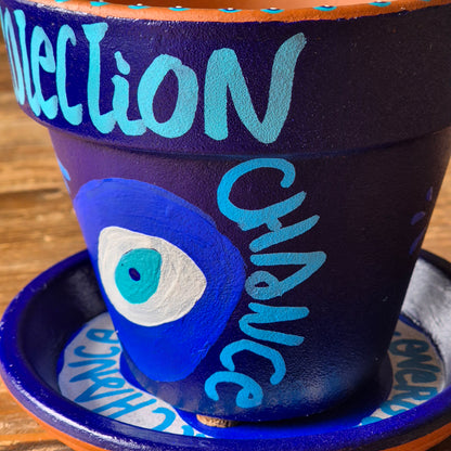 Cache pot "PROTECTION"