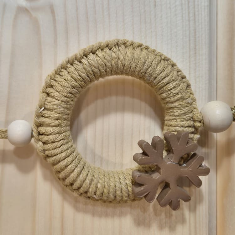 Suspensions de Noël bohèmes et naturelles