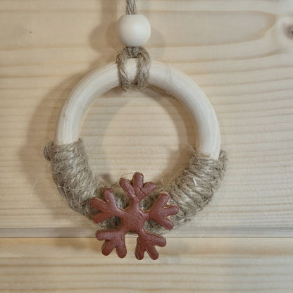 Suspensions de Noël bohèmes et naturelles